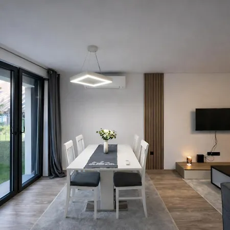 公寓 Modern With Private Garden - Walk Everywhere - Parking Avaiaable *